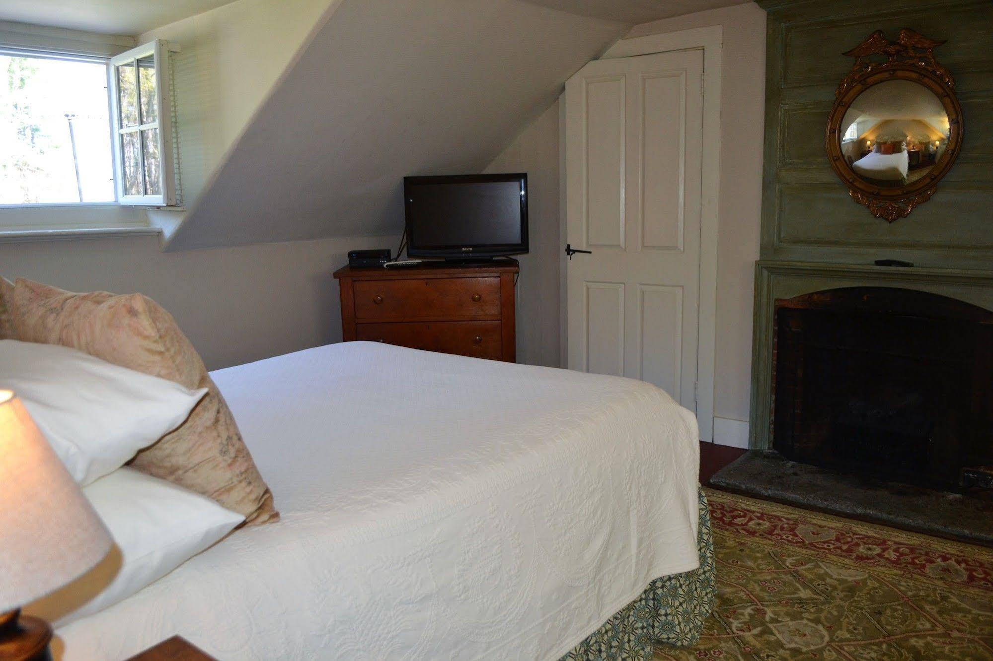 The Inn At Weathersfield Perkinsville Buitenkant foto